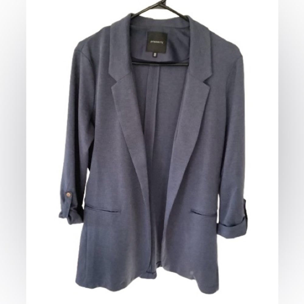 Dynamite women’s blazer, 3/4 sleeves. Dark powder blue.